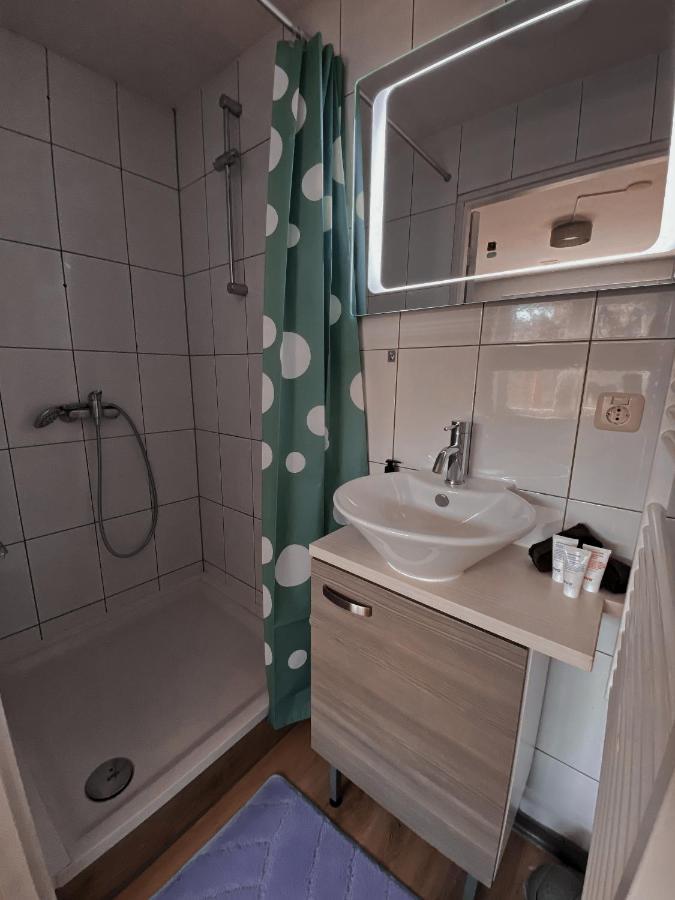 הוילה לנדחראף Loods 123 Bed & Kitchen מראה חיצוני תמונה